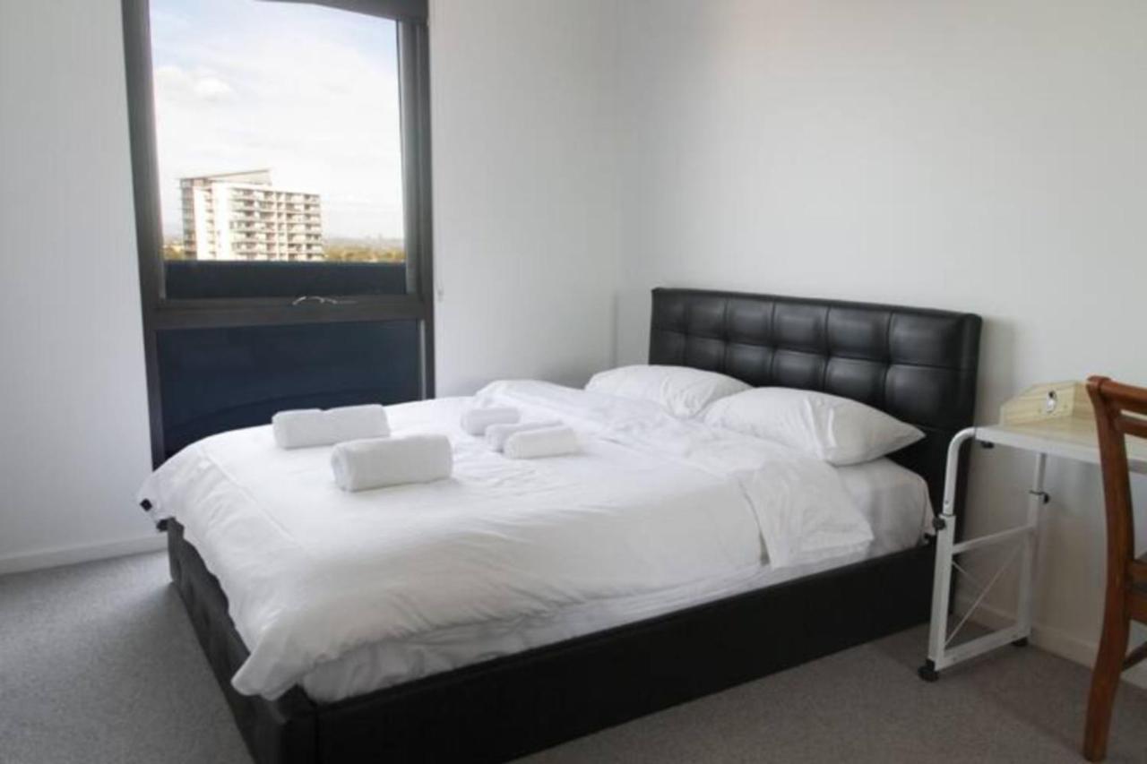 New Spacious 2 Bedroom With Gorgeous City Views Melbourne Luaran gambar